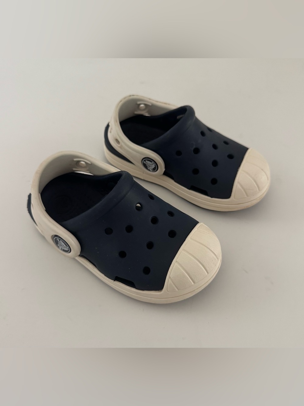 CROCS BUMP IT BLUE WHITE SLINGBACK SANDALS CLOGS SHOE SIZE C 6